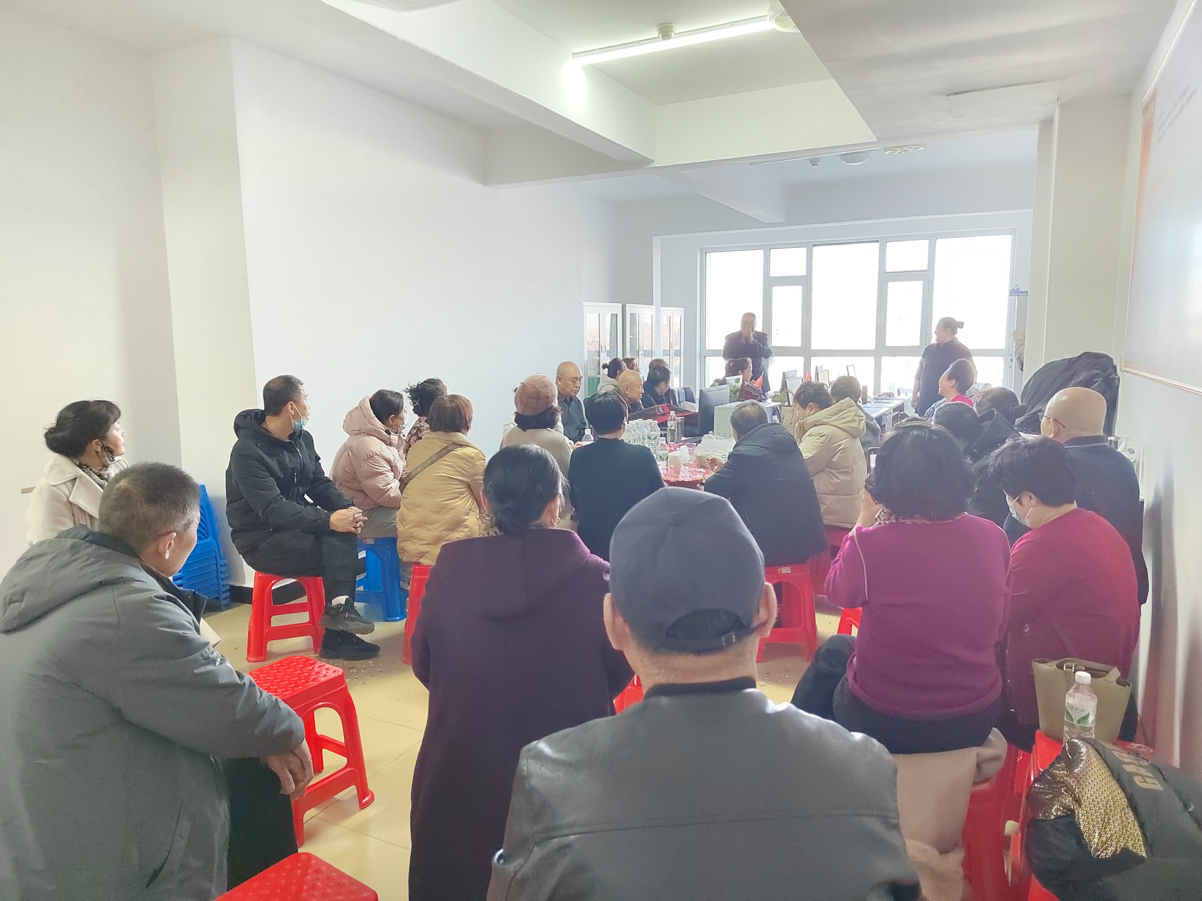 长岭分公司快速响应，召开股东会议，现场股权认购十分火热