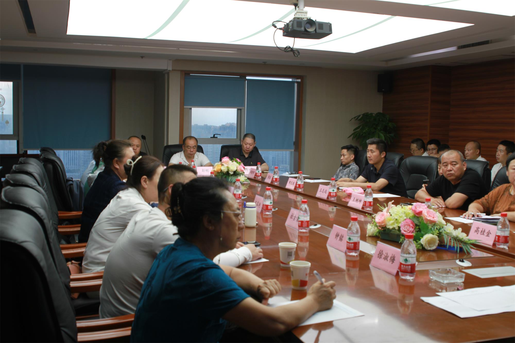 集群物联网2025上半年工作会议圆满召开